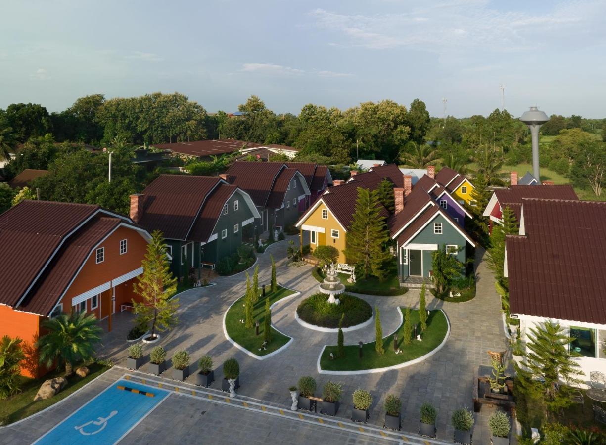 Picha Ville Resort Watthana Nakhon Экстерьер фото